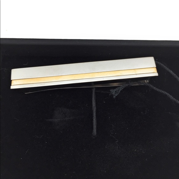Hugo Boss Stripes Brass Tie Bar with Gift Box - Picture 2 of 3